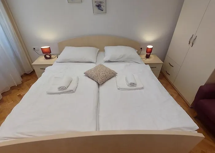 Apartman 3m Peristil *