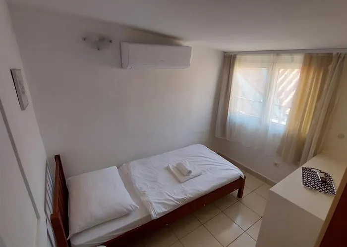 3m Peristil Apartman *