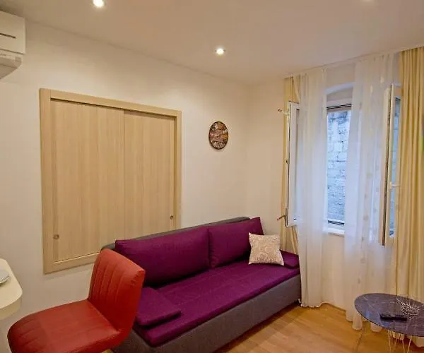 3m Peristil Apartman