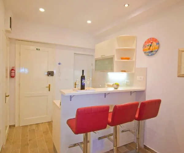 Apartamento 3m Peristil Split