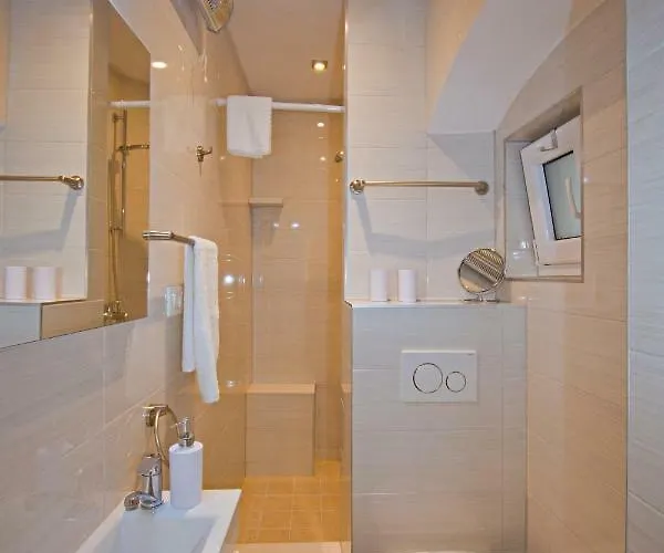 3m Peristil Apartman Split