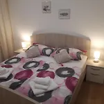 Apartment 3m Peristil