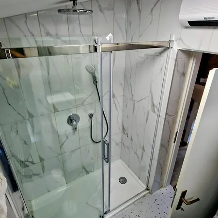 3m Peristil
