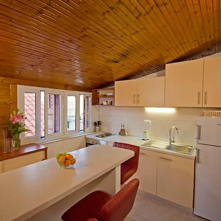 Apartamento 3m Peristil Split