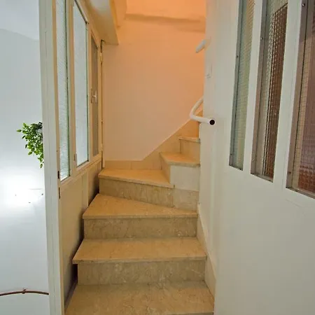 3m Peristil 公寓 斯普利特